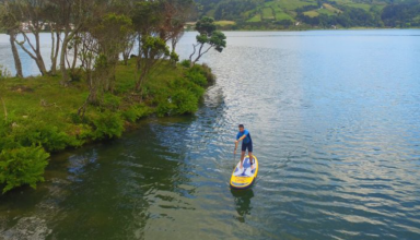 Stand Up Paddle in Lagoa das Sete Cidades - 3 hours #1